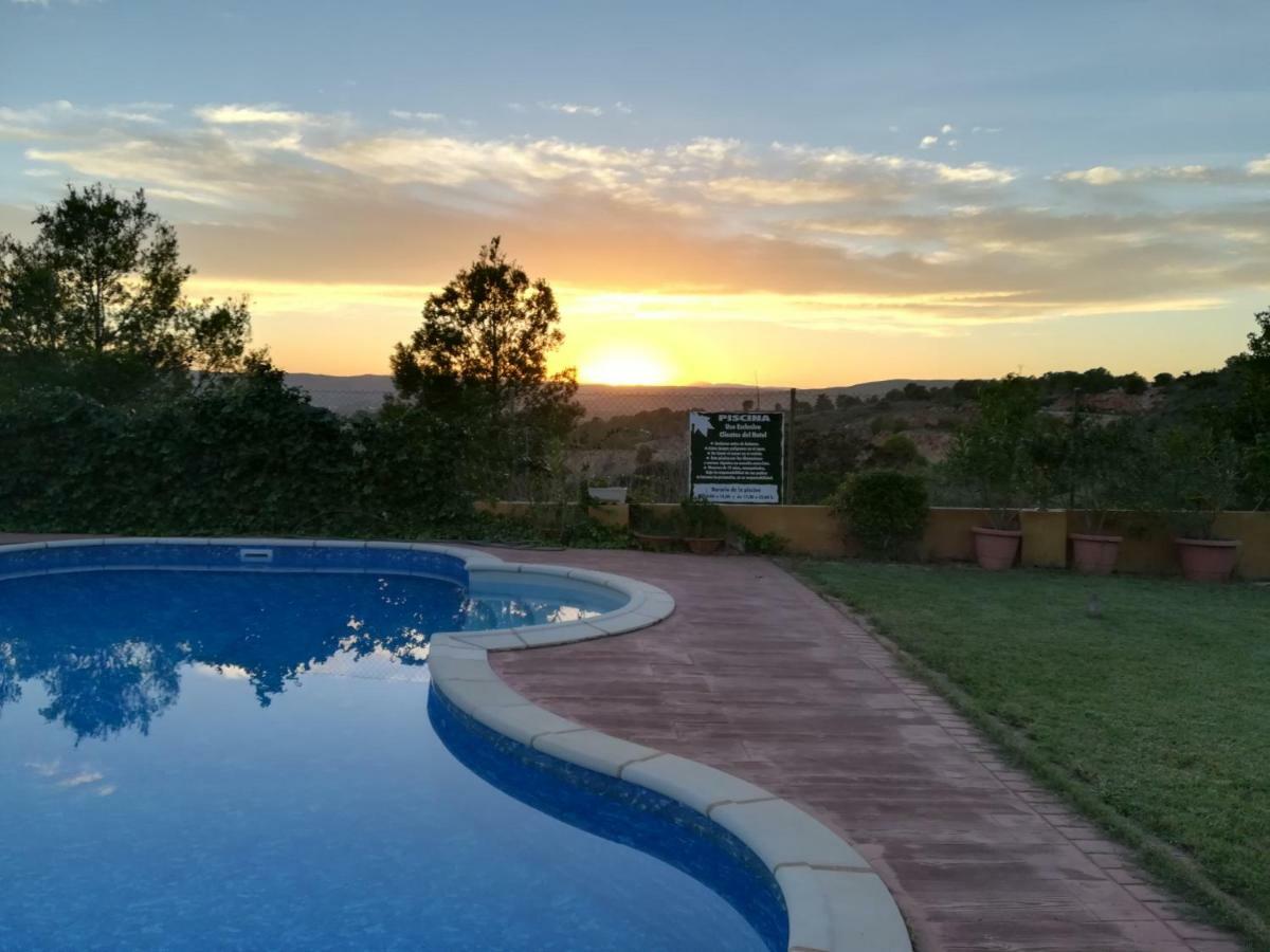 El Raco De La Pintora "Adults Only" Hotel Alberic Luaran gambar