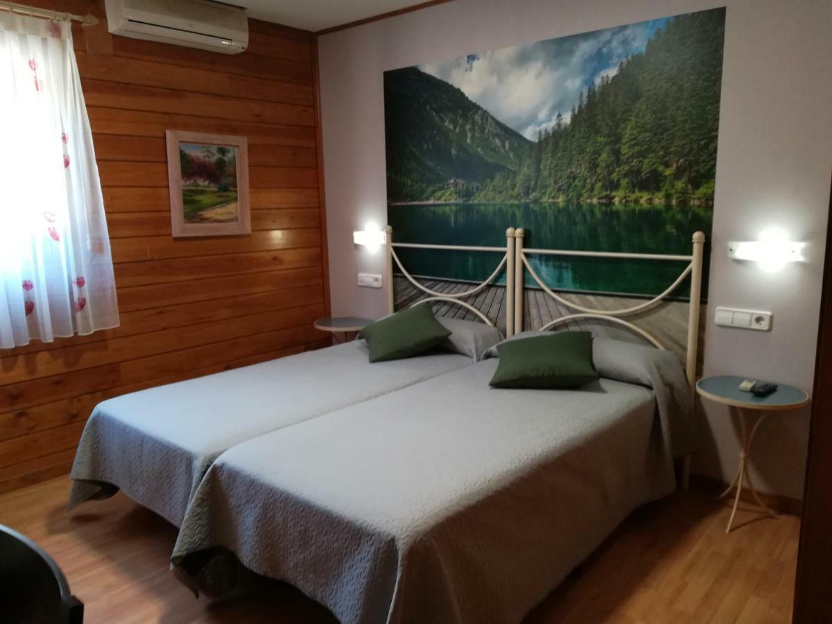 El Raco De La Pintora "Adults Only" Hotel Alberic Luaran gambar